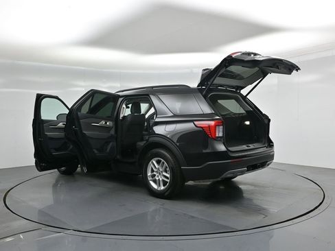 New 2026 Ford Explorer Active w/ Active Comfort Package image 34