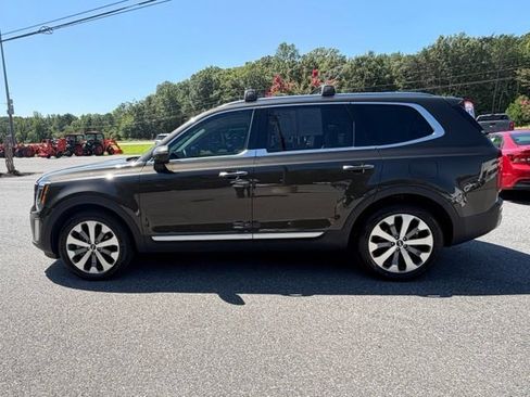 Used 2020 Kia Telluride S FWD image 34
