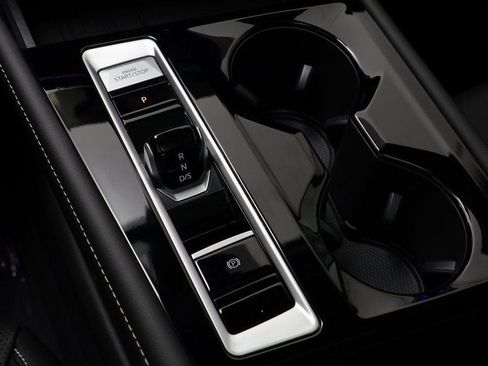 New 2026 Volkswagen Atlas SEL image 12