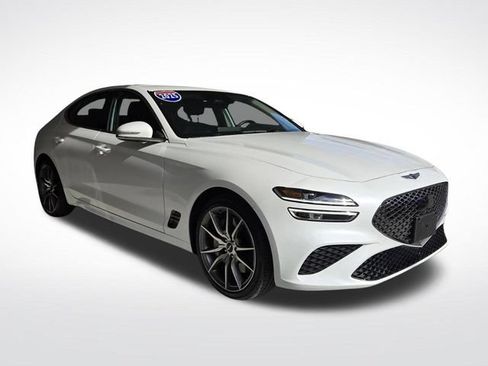 Used 2025 Genesis G70 2.5T RWD image 1