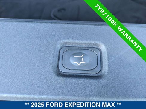 Certified 2025 Ford Expedition Max Platinum image 15