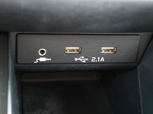 Used 2022 Subaru Outback Limited image 32