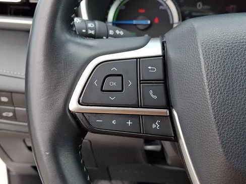 Certified 2022 Toyota Highlander XLE AWD/4WD image 26