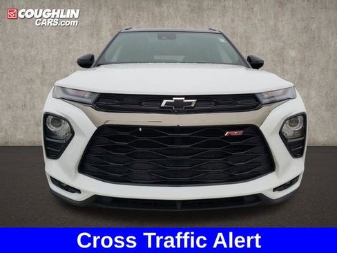 Used 2022 Chevrolet TrailBlazer RS w/ Sun and Liftgate Package image 8