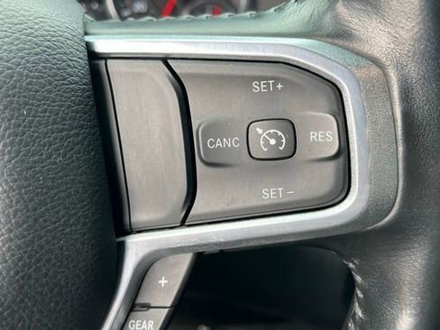 Used 2023 RAM 1500 Laramie AWD/4WD image 43