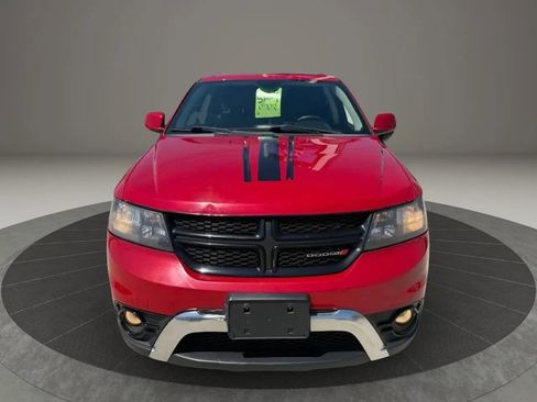 Used 2017 Dodge Journey Crossroad FWD image 2