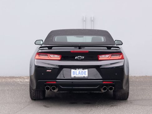 Used 2016 Chevrolet Camaro SS RWD image 21