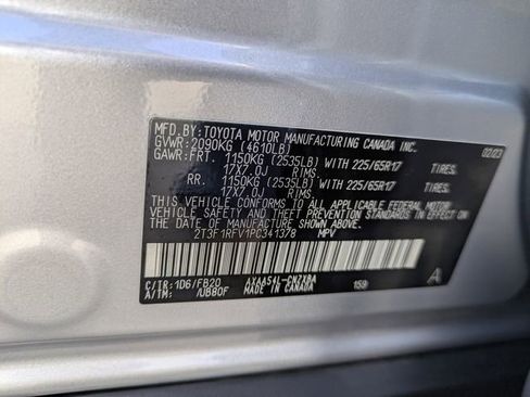 Used 2023 Toyota RAV4 LE image 34