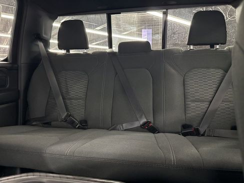 New 2026 RAM 1500 Express AWD/4WD image 17
