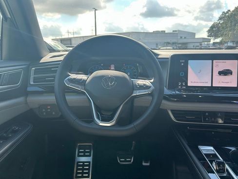 New 2026 Volkswagen Atlas Cross Sport SEL R-Line image 52