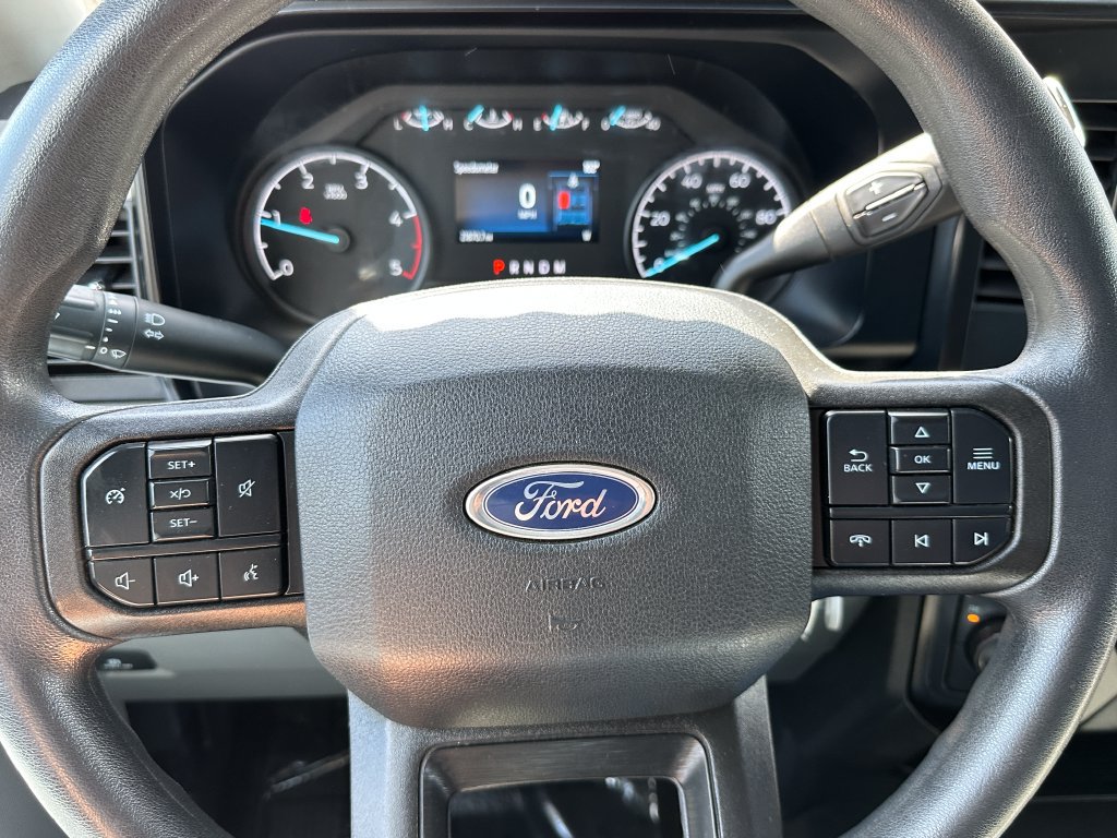 Used 2025 Ford F250 XLT AWD/4WD image 22