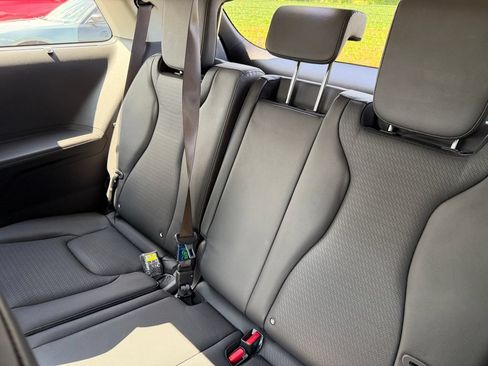 Used 2025 Kia Carnival SX Prestige FWD image 15