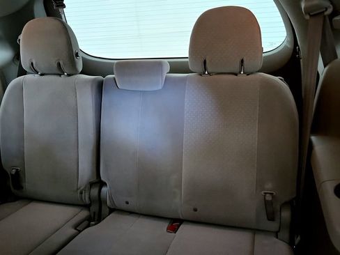 Certified 2020 Toyota Sienna LE w/ LE Preferred Package FWD image 22