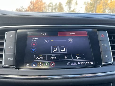 Used 2021 Buick Enclave Avenir image 26