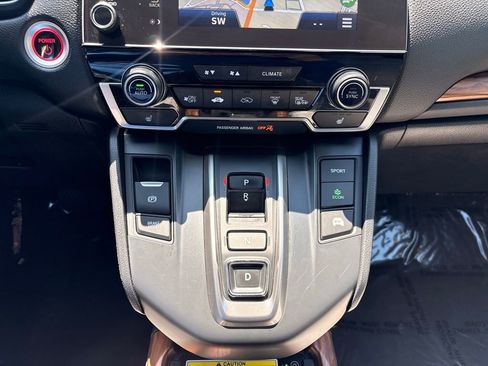 Used 2022 Honda CR-V Touring image 38