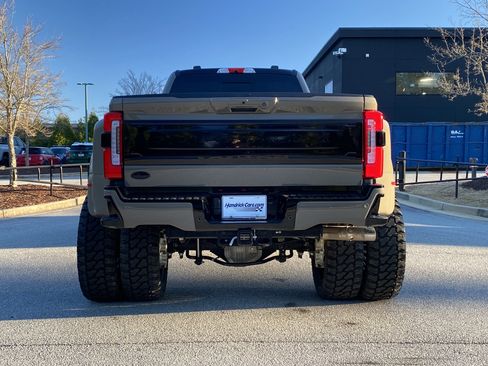 Used 2026 Ford F450 Platinum w/ Platinum Plus Package image 16