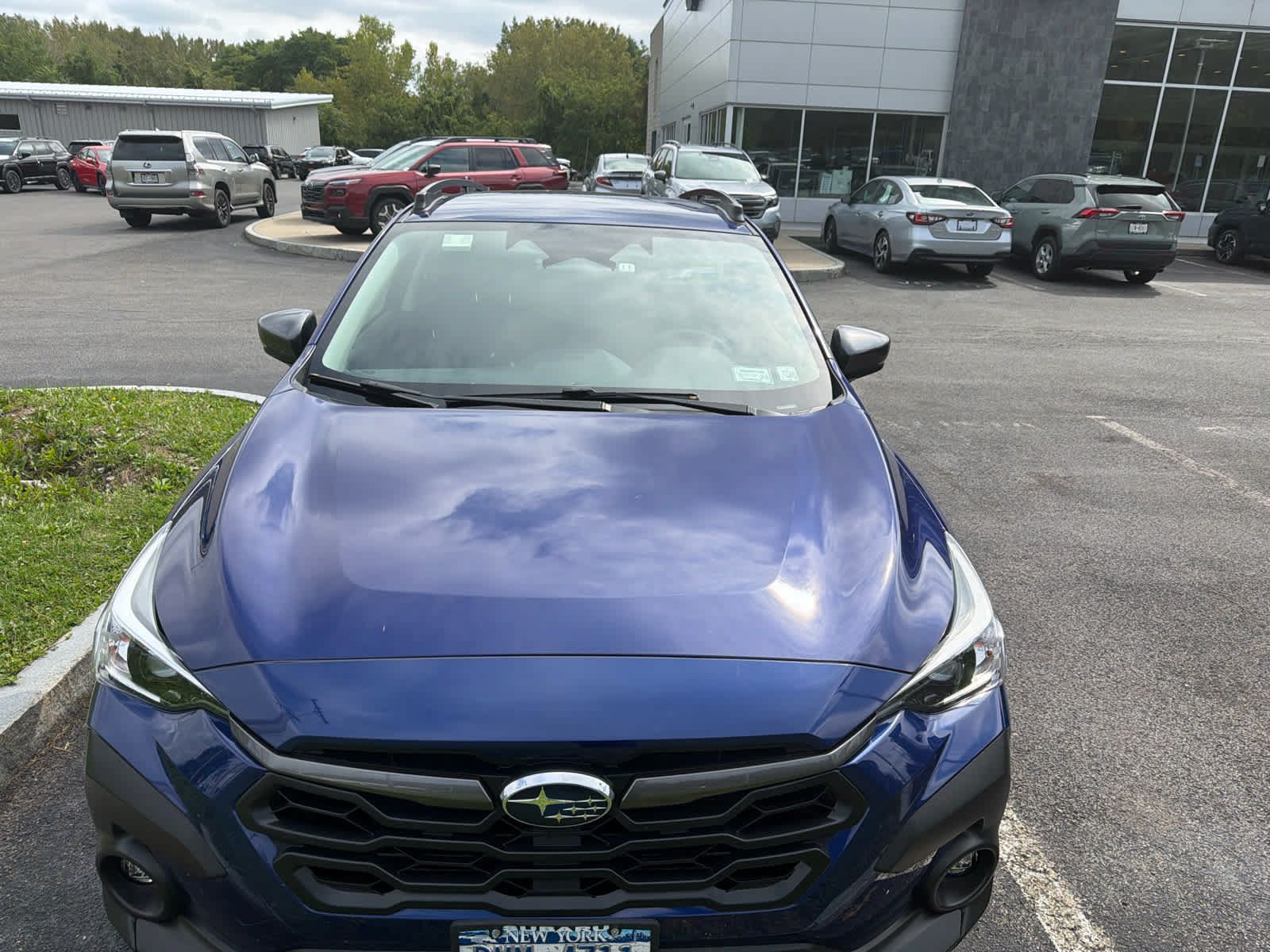 Used 2024 Subaru Crosstrek 2.0i Premium AWD/4WD image 8