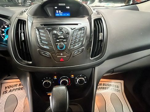 Used 2016 Ford Escape SE AWD/4WD image 25
