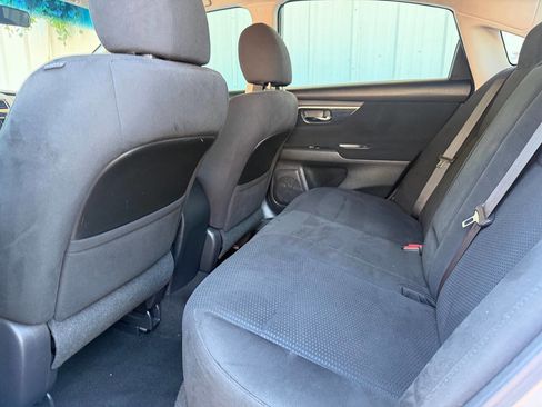 Used 2014 Nissan Altima 2.5 SV FWD image 17
