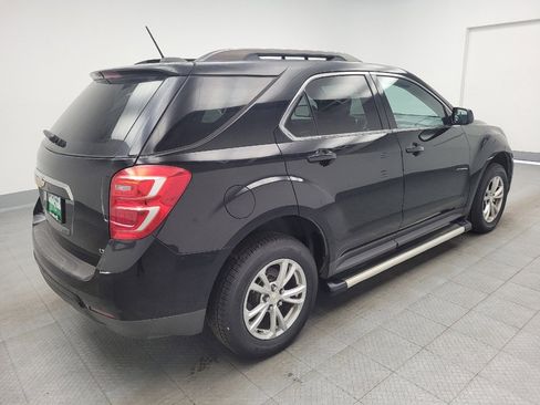 Used 2017 Chevrolet Equinox LT w/ Convenience Package FWD image 9