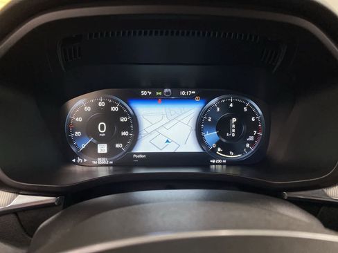 Used 2019 Volvo XC60 T6 R-Design w/ Protection Package Premier image 29