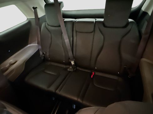 Used 2026 Kia Carnival FWD image 29