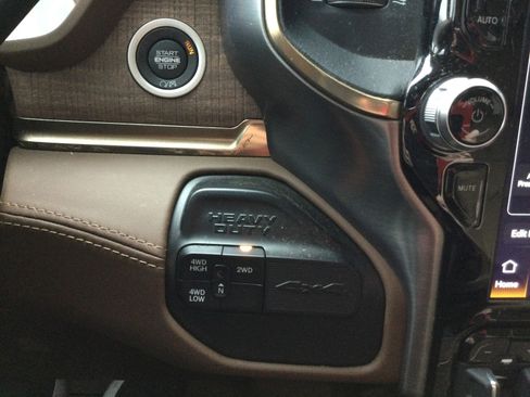 Used 2022 RAM 2500 Limited image 16