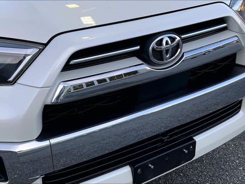Used 2023 Toyota 4Runner Limited image 29