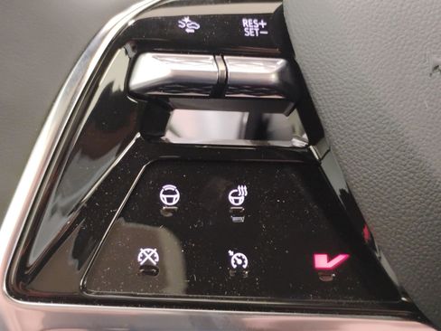 New 2026 Cadillac Vistiq Sport w/ LPO, Floor Liner Package image 16