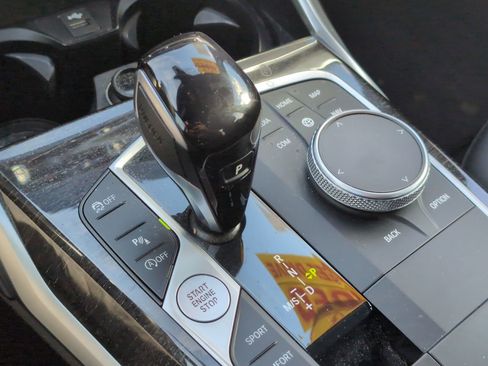 Used 2020 BMW 330i xDrive Sedan w/ Convenience Package image 24