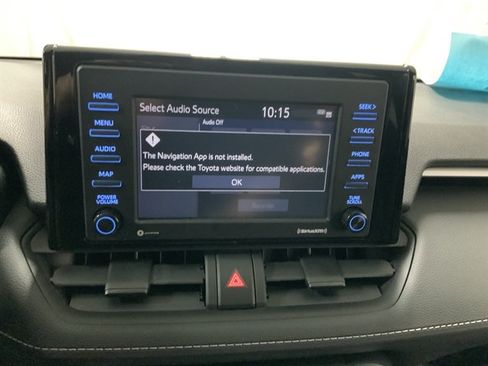 Used 2021 Toyota RAV4 LE AWD/4WD image 20