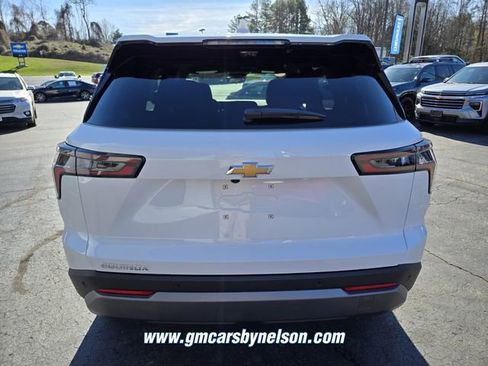 New 2026 Chevrolet Equinox LT w/ Safety and Technology Package FWD image 6