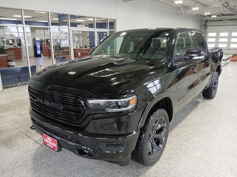 Used 2020 RAM 1500 Limited w/ Black Appearance Package image 4