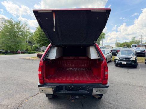 Used 2013 Chevrolet Silverado 2500 LT AWD/4WD image 9