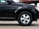 Used 2010 Ford Escape XLT image 5