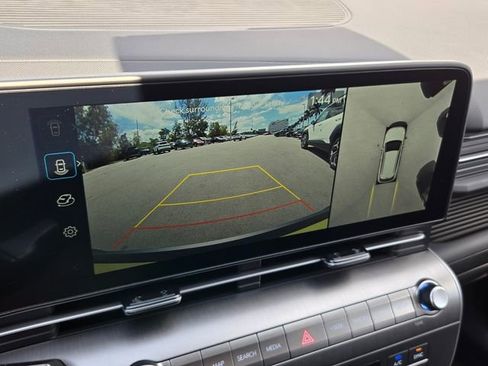 New 2026 Hyundai Kona Limited FWD image 11