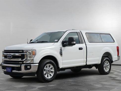 Certified 2022 Ford F350 XLT w/ XLT Value Package RWD image 8