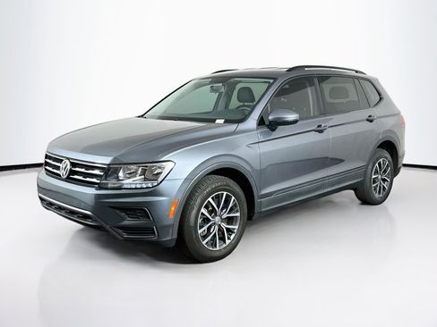 Used 2021 Volkswagen Tiguan S FWD image 3