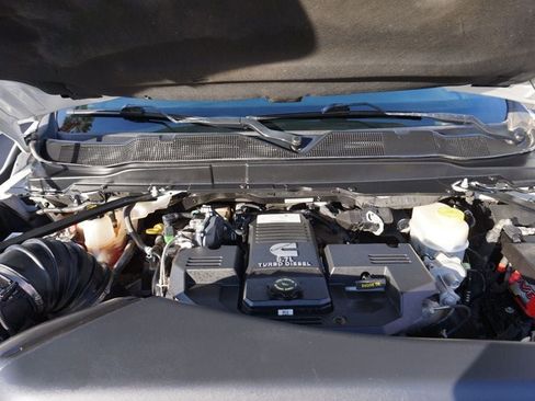 Used 2019 RAM 2500 Big Horn image 9