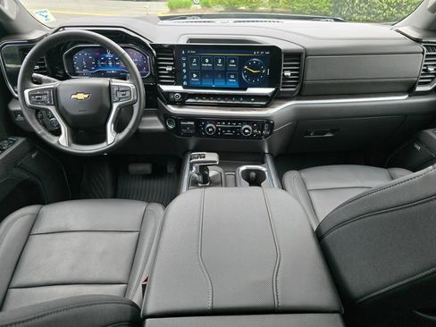 Used 2025 Chevrolet Silverado 1500 LTZ w/ LTZ Premium Package AWD/4WD image 28