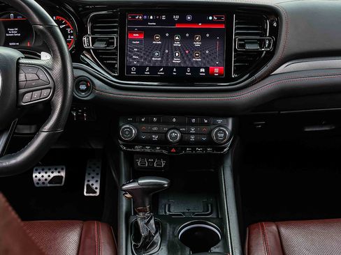 Used 2023 Dodge Durango GT image 11