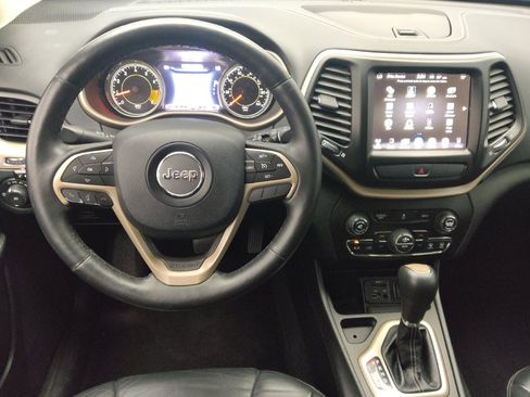 Used 2014 Jeep Cherokee Limited FWD image 22