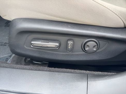 Used 2024 Honda Accord EX image 10