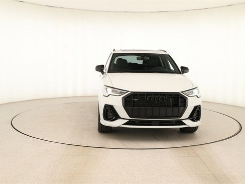 Certified 2025 Audi Q3 2.0T Premium Plus w/ Premium Plus Package image 11