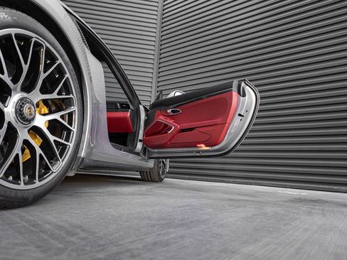 Certified 2014 Porsche 911 Turbo S AWD/4WD image 37