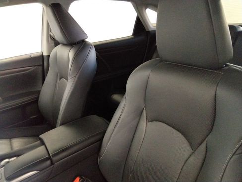 Used 2022 Lexus RX 350 AWD w/ Premium Package image 32