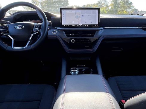 Certified 2025 Ford Explorer ST-Line w/ ST-Line Street Pack AWD/4WD image 12