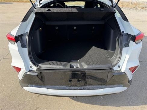 New 2026 Buick Envista Sport Touring image 5