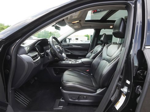 Used 2025 INFINITI QX60 Luxe AWD/4WD image 34