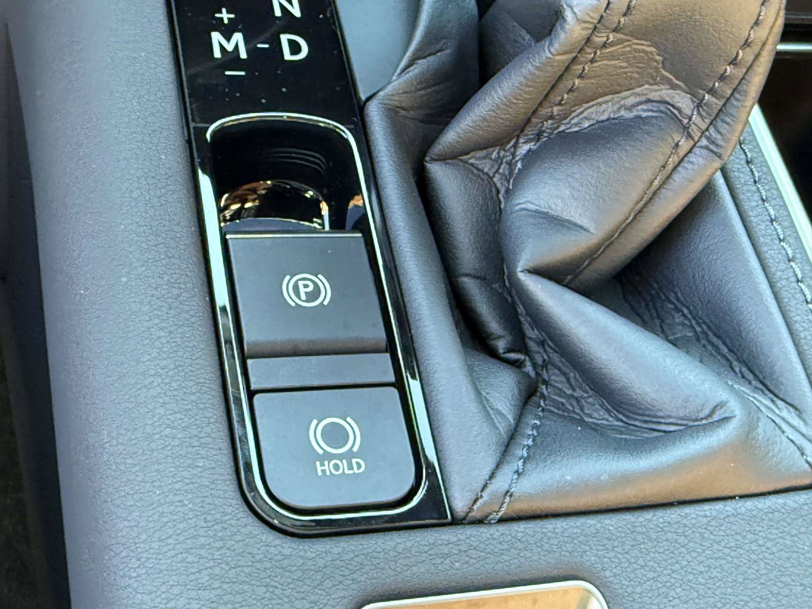 Used 2026 Lexus GX 550 w/ Accessory Package (2T) AWD/4WD image 25